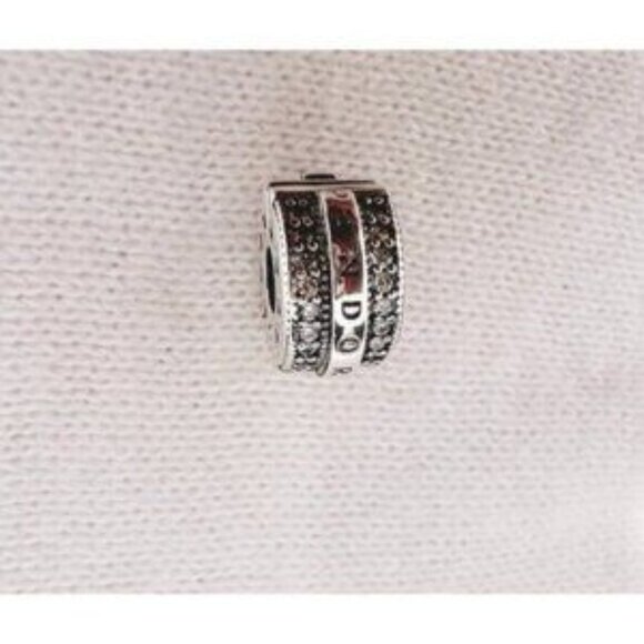 Sterling Silver Charms, Pandora logo Sparkling Pav�� Lines and Logo Clip S925ALE - Picture 5 of 7